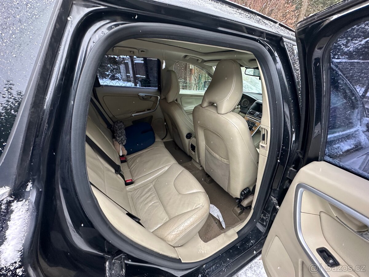 Volvo XC 60 - 10