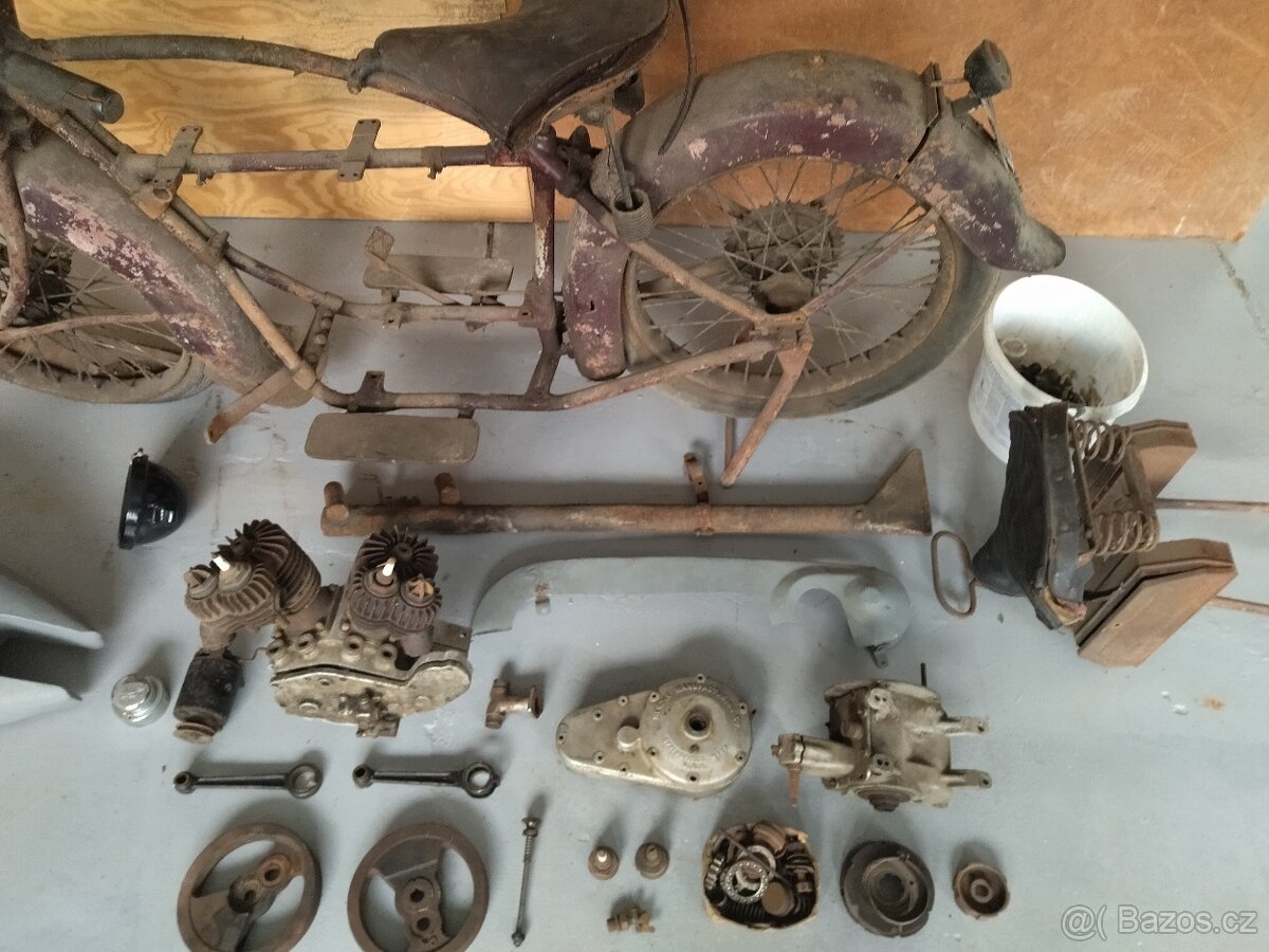 Indian Scout 600 ccm r.v. 1923 - 10