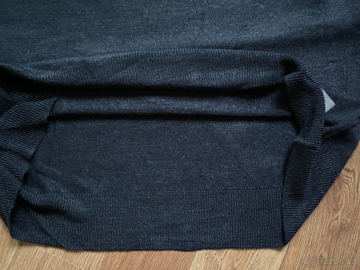 Nový rolák Nax - XL, akryl - 10