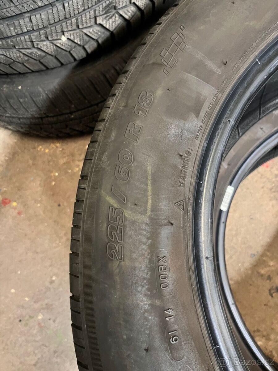2ks. 225/60 R18 100H letní pneu Michelin - 10
