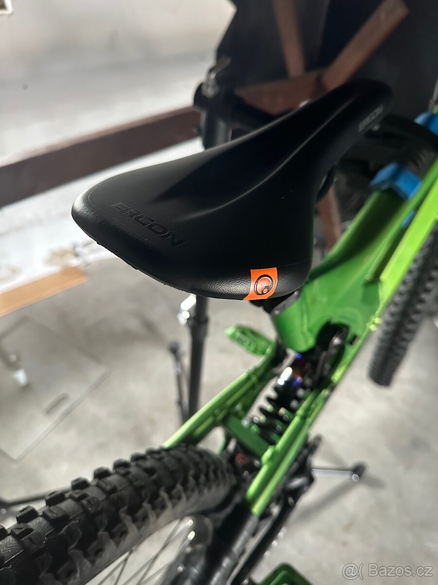 intense m9 fro 27.5 velikost M - 10