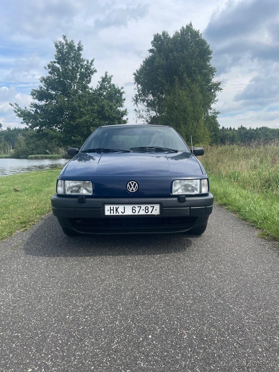 VW Passat B3 1.9TD - 10