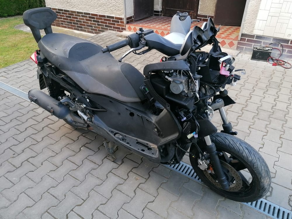 Yamaha x-max 125cm r.v 2010-2014 - 10