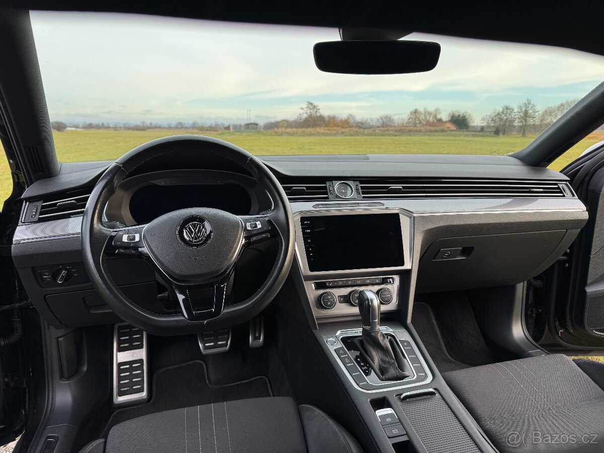 VW Passat Alltrack 2.0 TSI 162 kW 4Motion DSG r.v. 2018 - 10