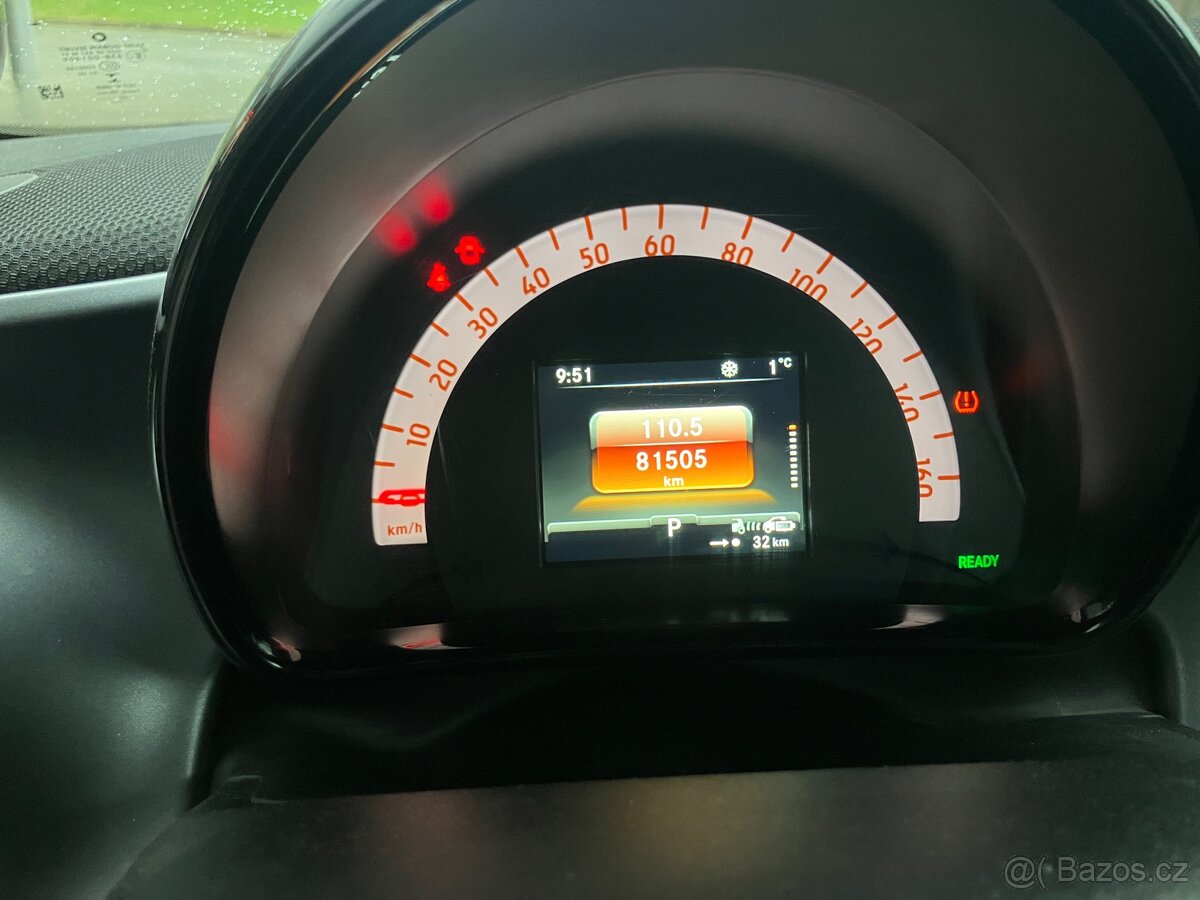 Smart fortwo EQ Kabrio elektro 2018 automat DPH - 10