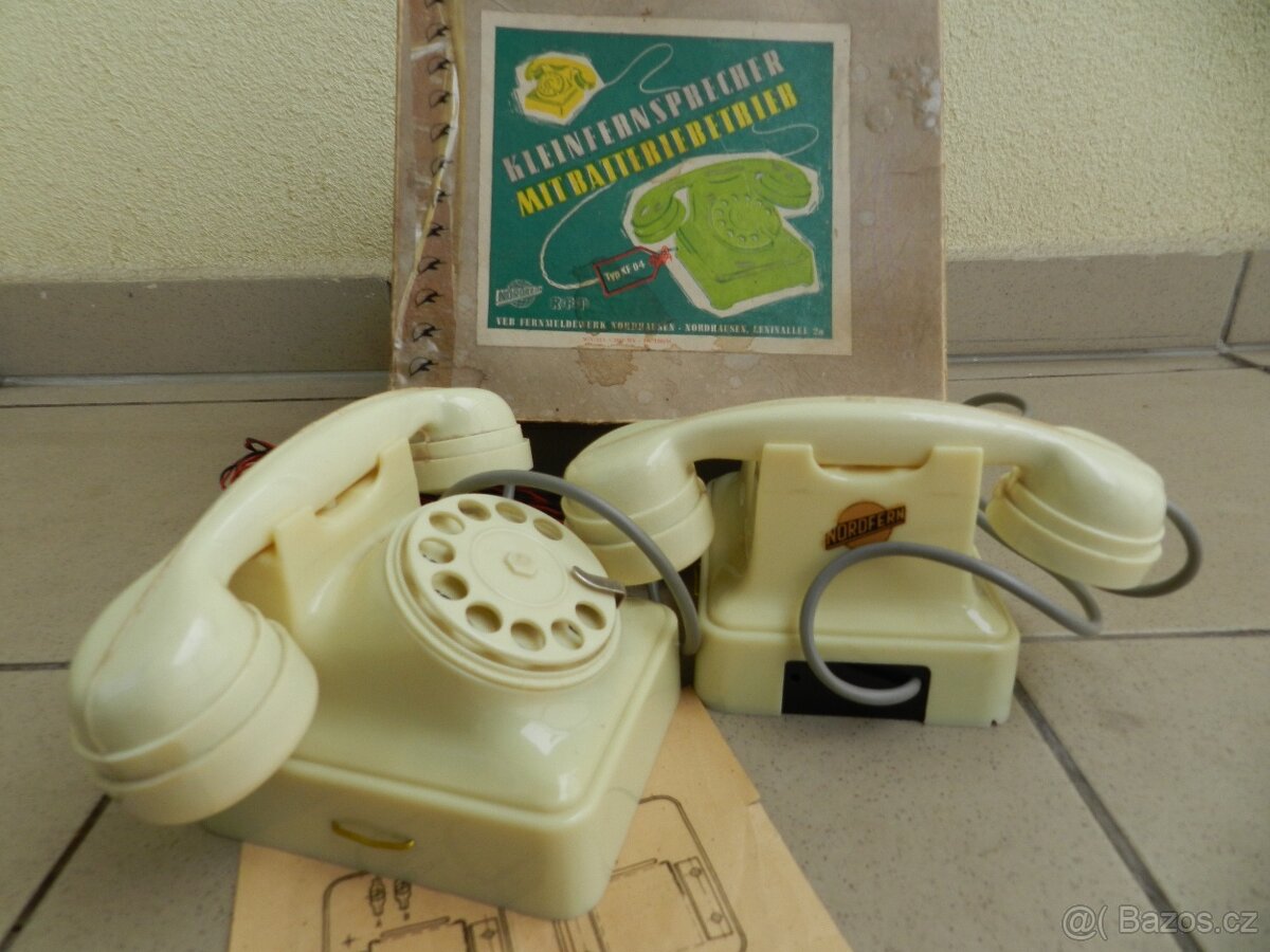 RETRO DĚTSKÉ TELEFONY - NORDFERN 60 léta DDR - 10