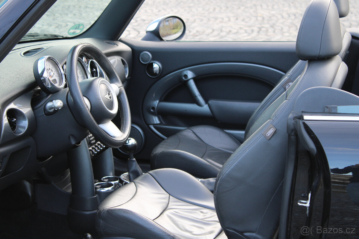 MINI Cooper 1.6i CABRIO / 85kW / AC / VÝHŘEV - 10