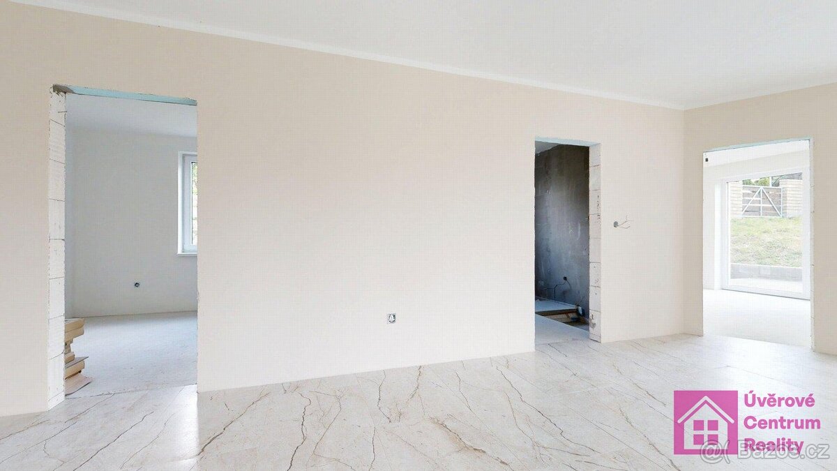 Prodej stavby RD 4+kk s dvou garáží, Morkůvky, ev.č. 00105 - 10