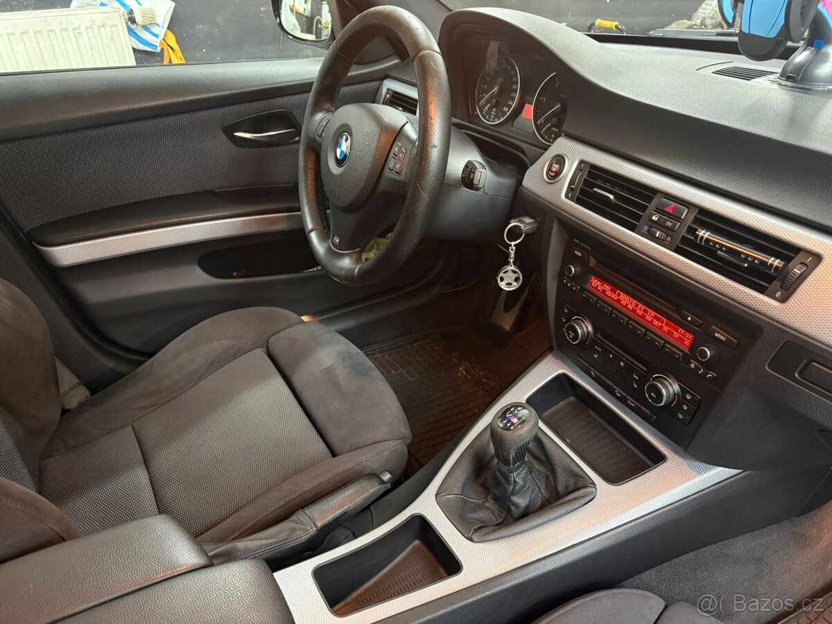 BMW 320D XDRIVE - 10
