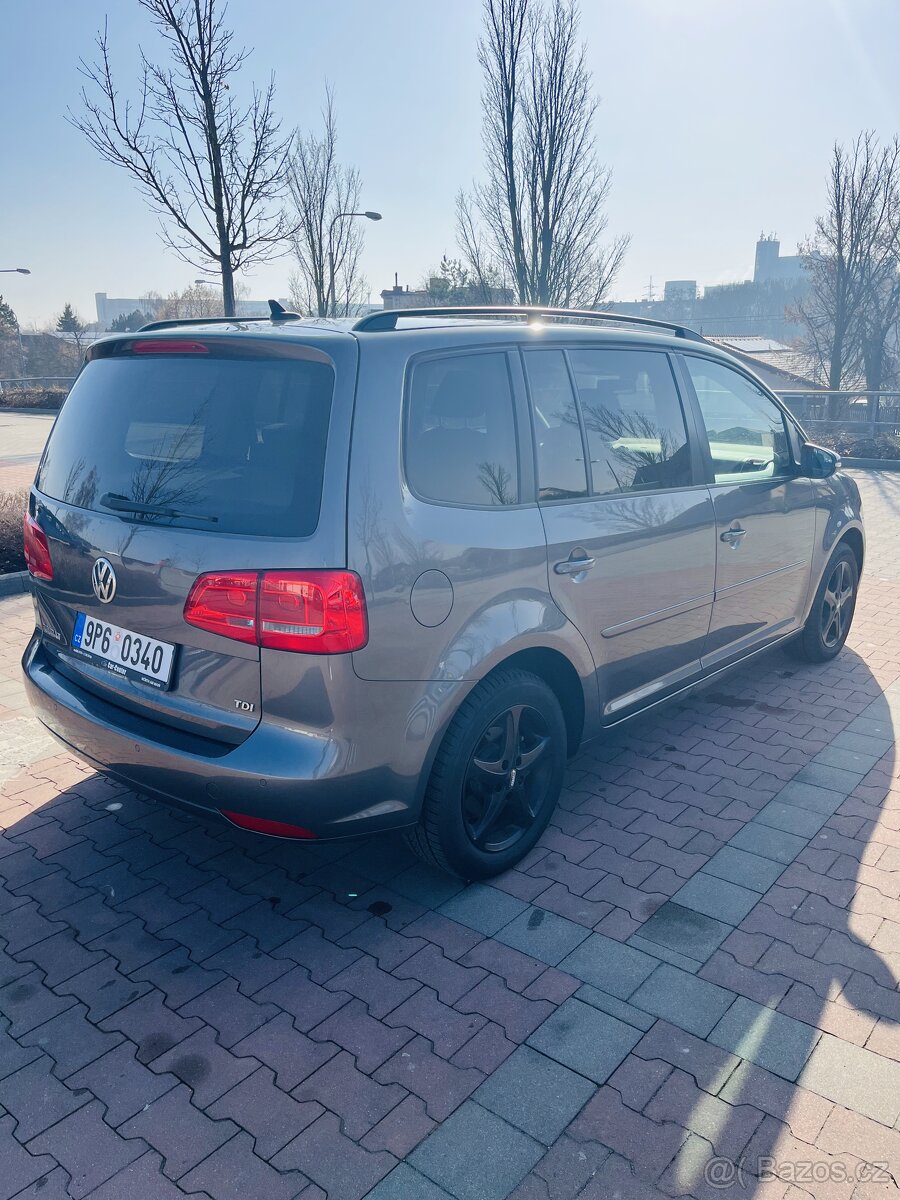 Volkswagen Touran TDI 1.6 - 10