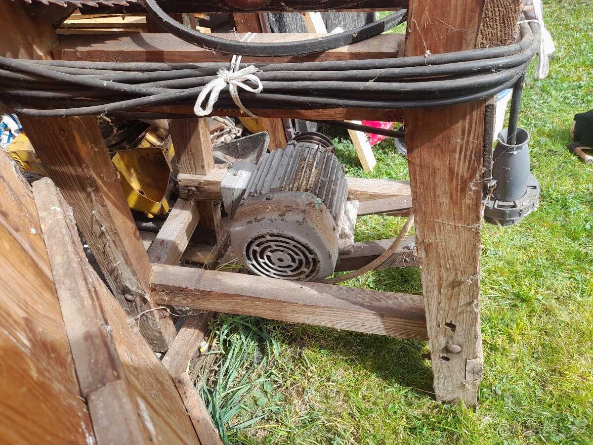 Kotoučová pila - cirkulárka - 10