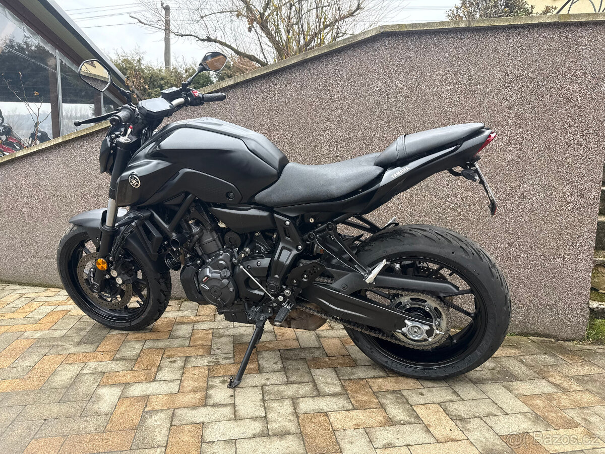 Yamaha MT07 2023 35kW - 10
