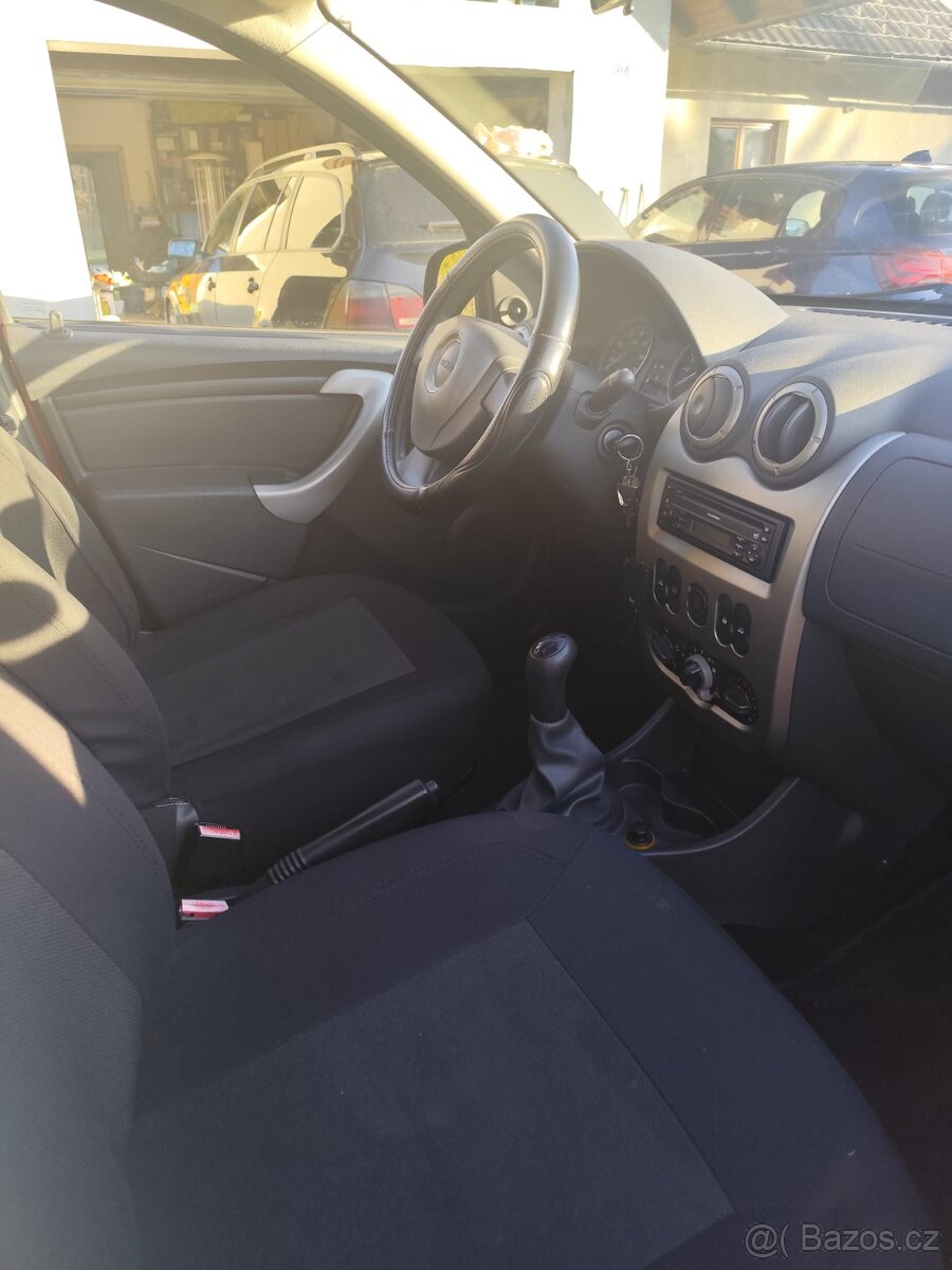 DACIA SANDERO STEPWAY 1,6 kw - 10