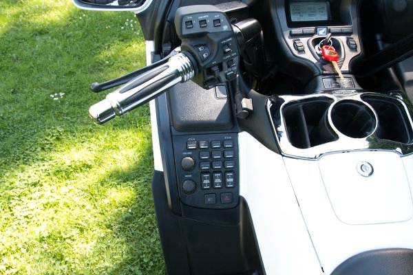 Na Dovoz Honda GL 1800 - 10