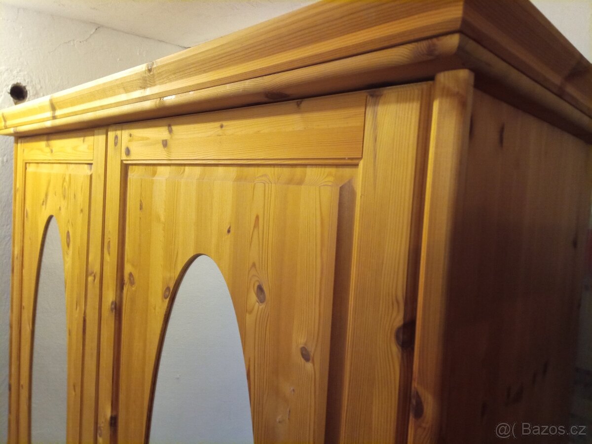 Komody - borovice - 10