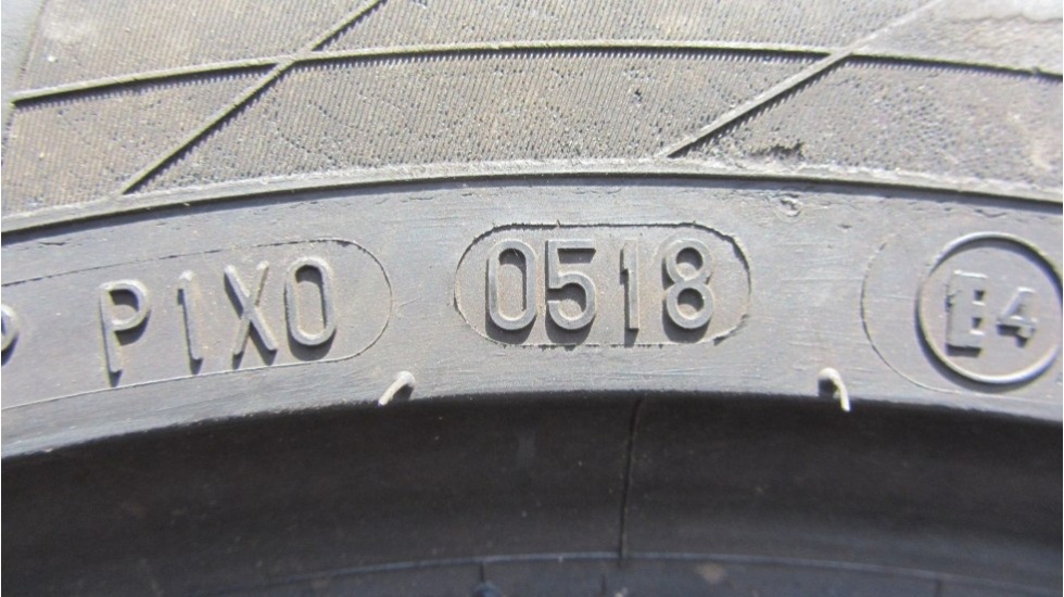 Letní pneu 205/50/17 Continental - 10