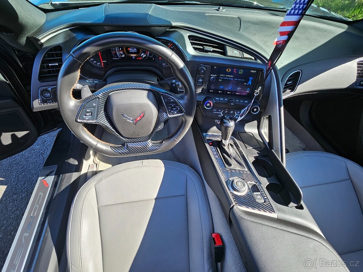 Chevrolet Corvette C7 Stingray Targa - 10