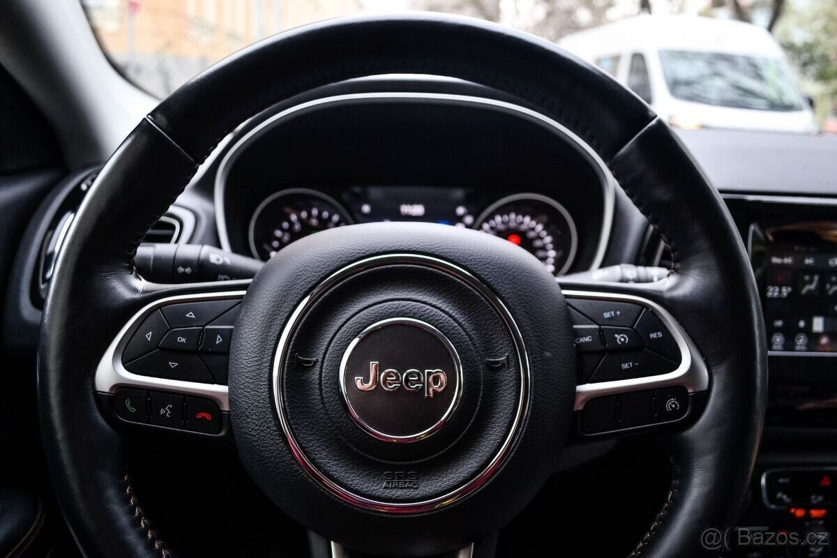 JEEP COMPASS 1.4 Benzín,125KW, 4x4 2019 - 10