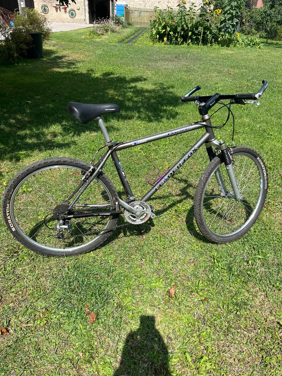 Horské kolo Leader Fox - 10