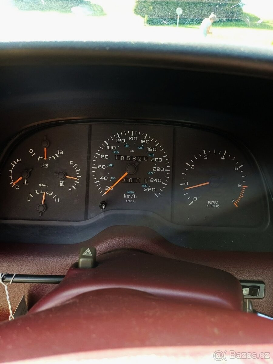Chrysler Le Baron 3,0 V6 - 10
