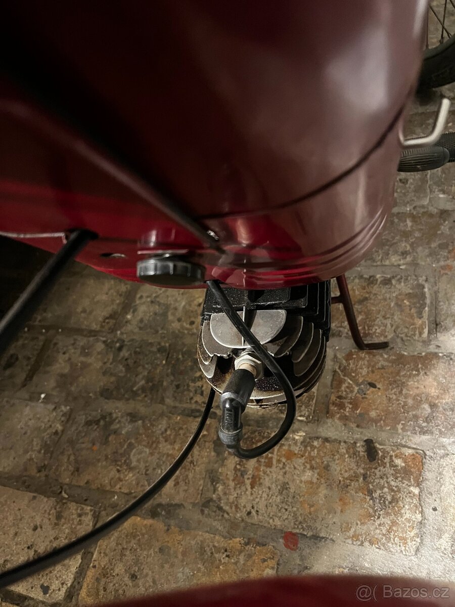 Jawa 555 - 10