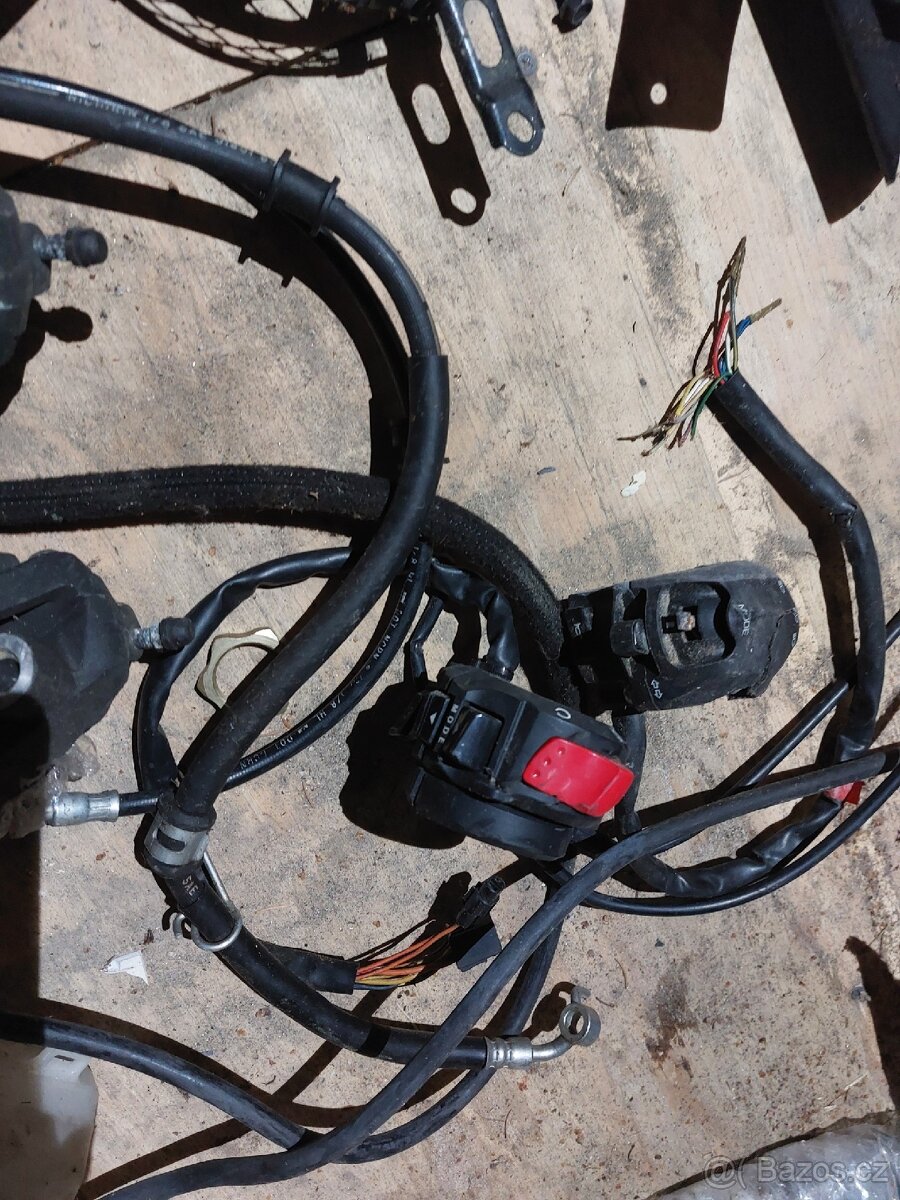 suzuki Gsx-r 1000 k8 dily - 10