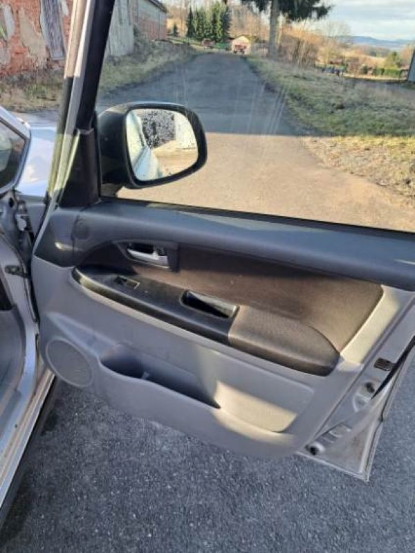 Suzuki SX4 1.6 4WD 88kW benzín 2014 - 10