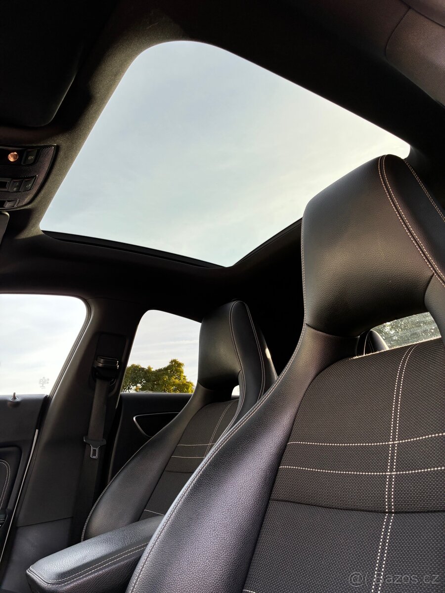 Mercedes-Benz CLA180 - 10