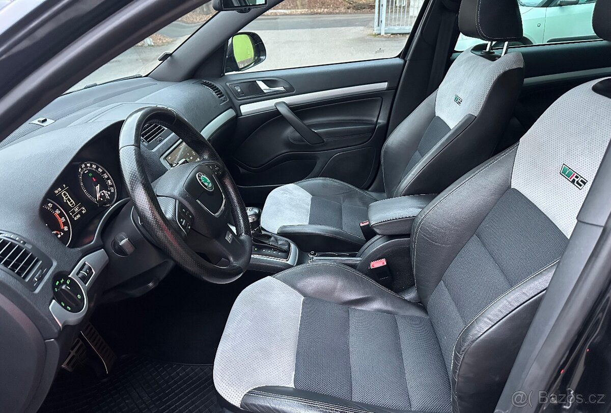 ŠKODA OCTAVIA RS COMBI 2.0TDI DSG 2010 - 10