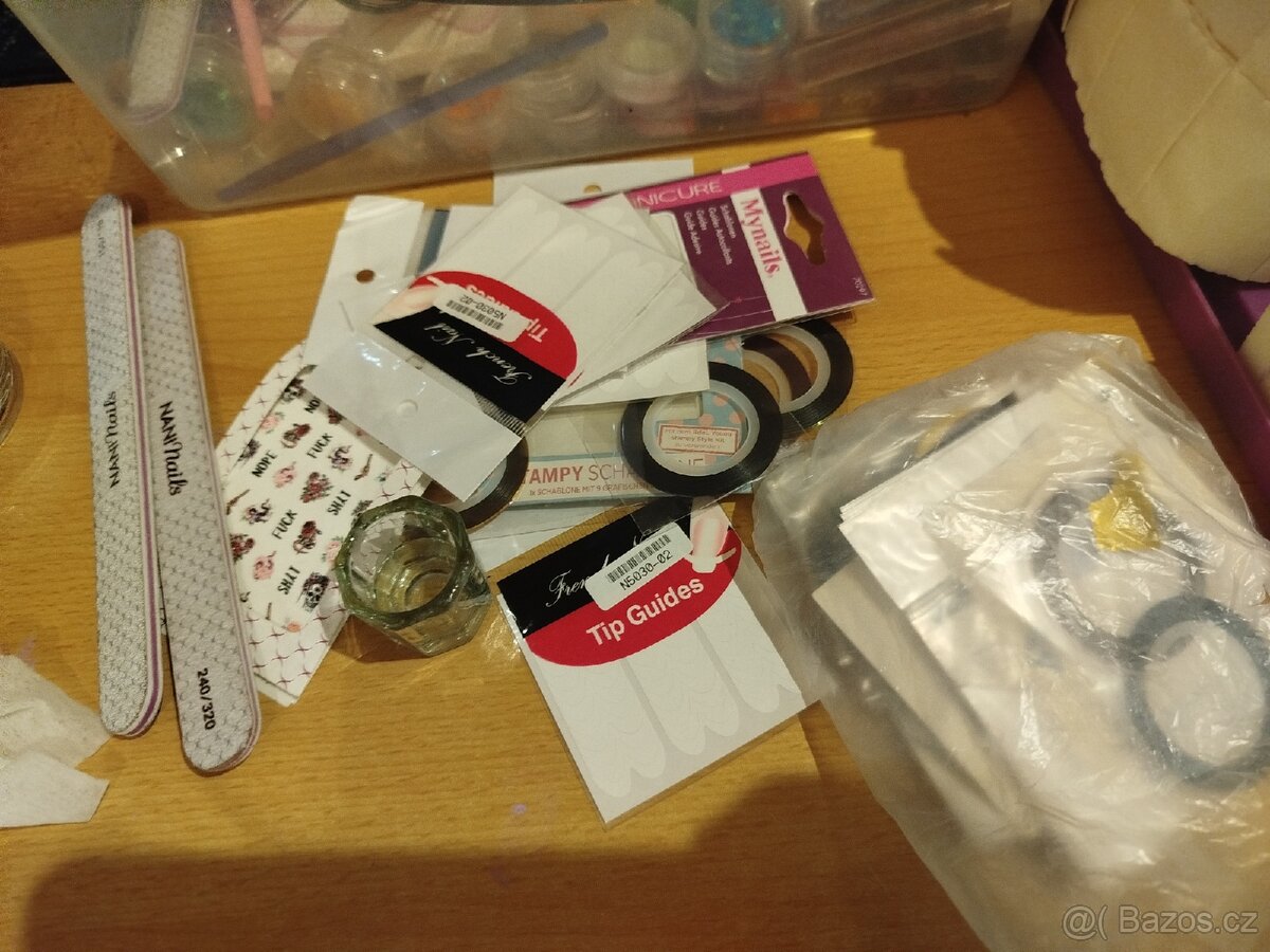 Sada na výrobu akrylových/gelových nehtů - 10