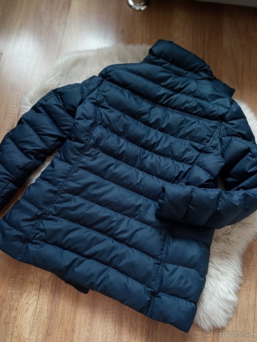 Péřová bunda Tommy Hilfiger VEL.M - 10