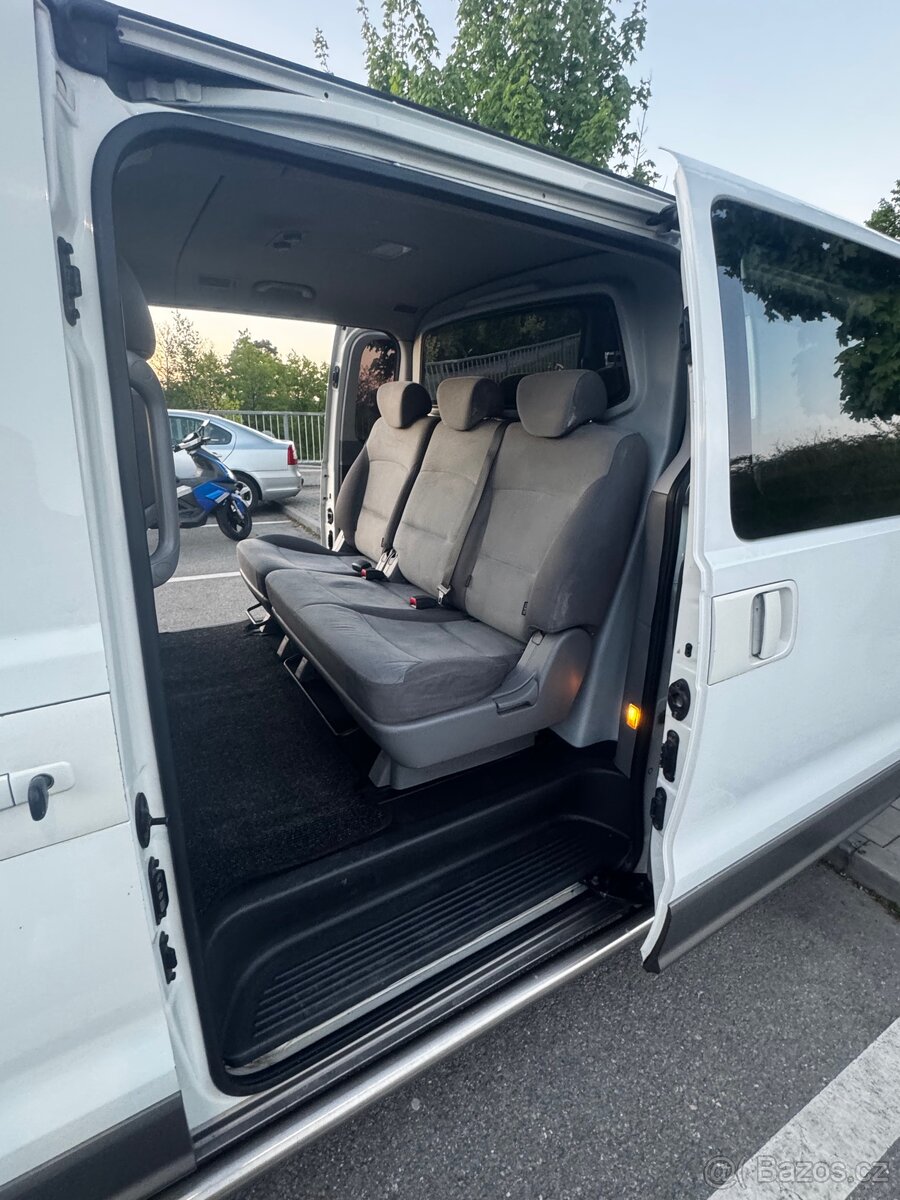 Hyundai H-1 2.5 CRDi - 10
