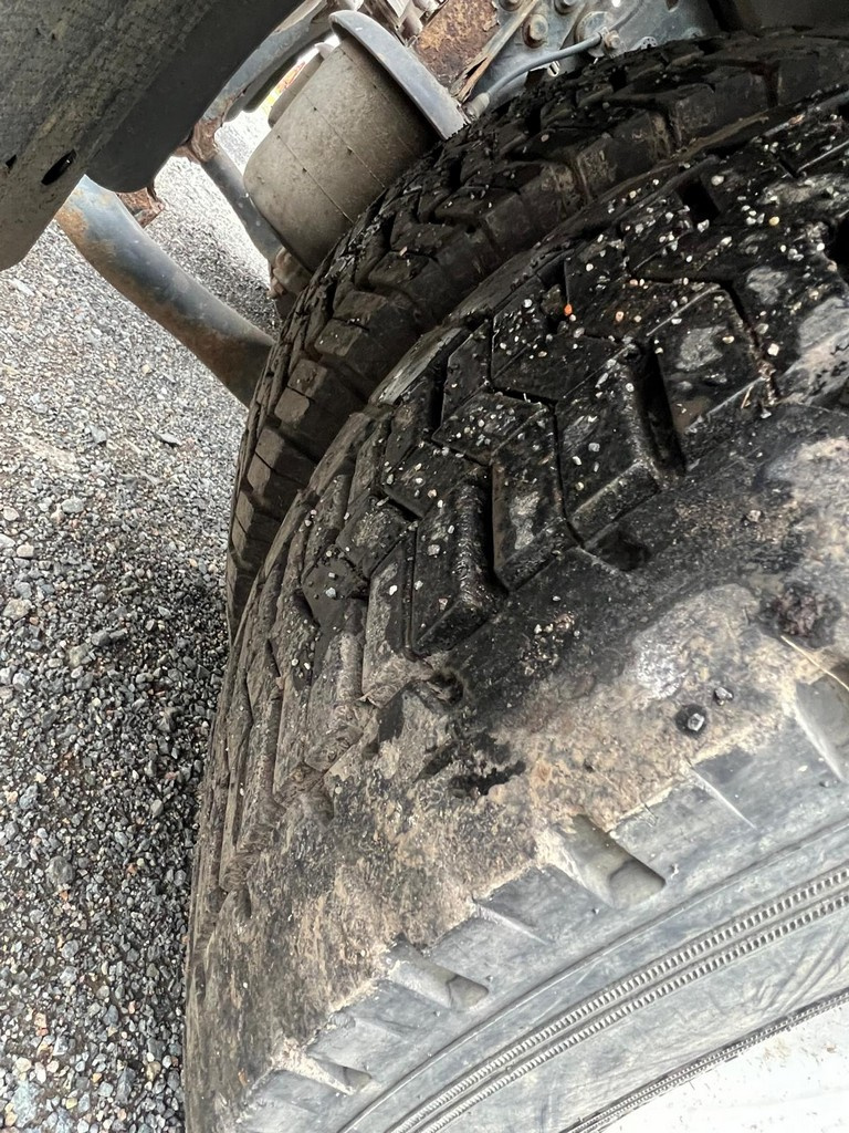 Hákový nosič IVECO AT190S36, r.v. 2004 - 10