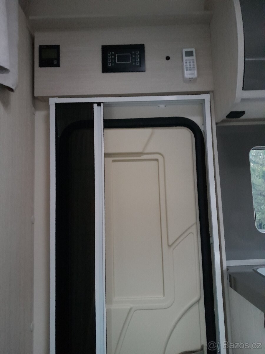 Karavan Nobel Art - 10