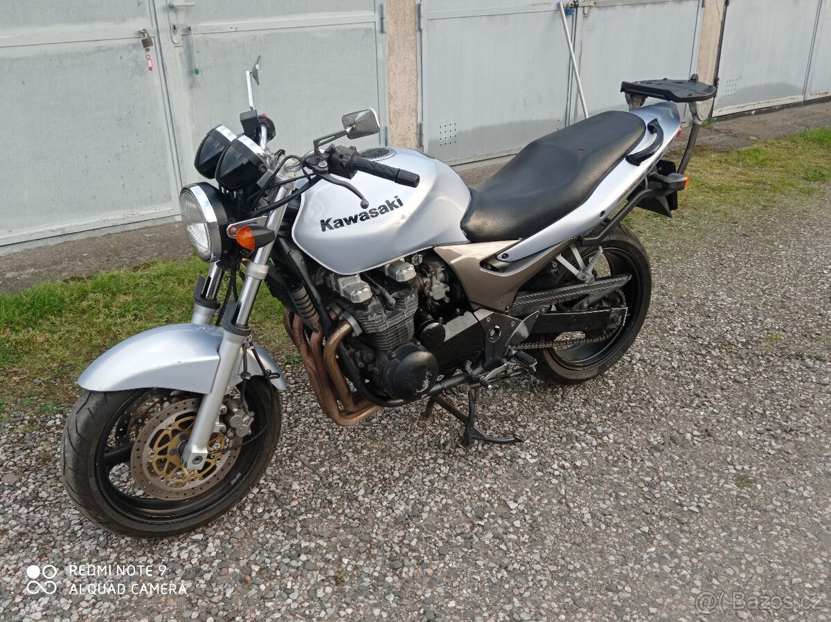 Kawasaki ZR7 - 10