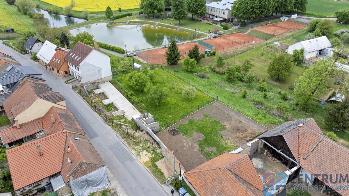 Prodej projektu RD, pozemek o celkové výměře 1.263 m2, Jevíč - 10