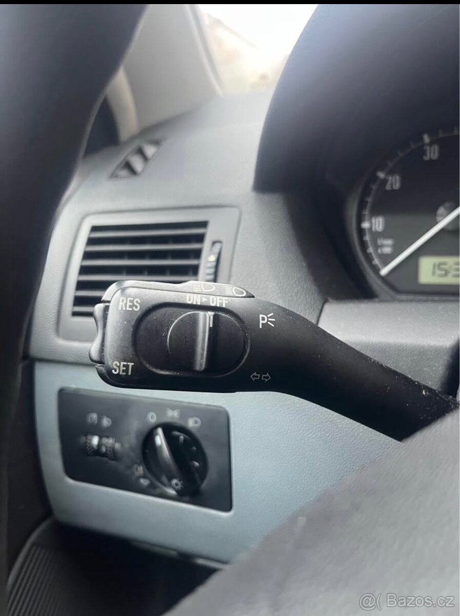 Škoda Fabia 1.4MPI - 10