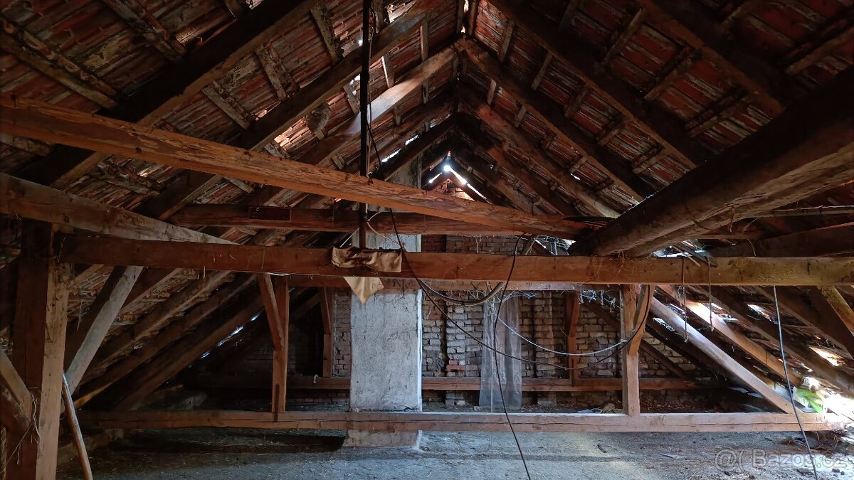 Střešní trámy, krovy - 10