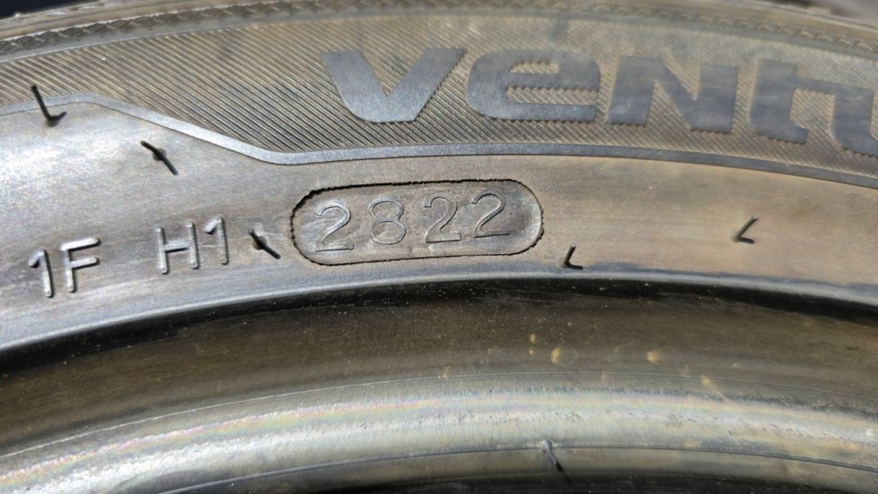 Letní pneu 235/45/18 Hankook - 10