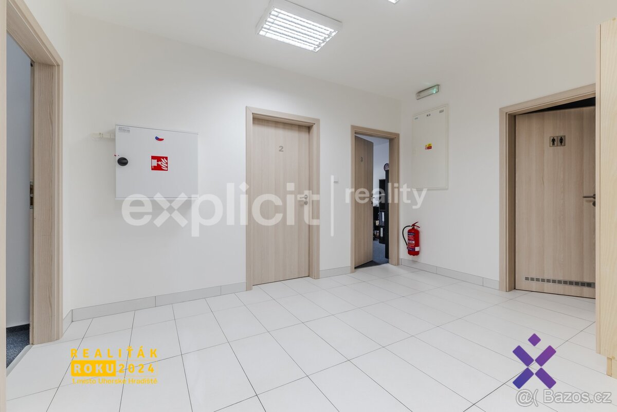 Prodej obchodního prostoru u náměstí 547 m², Uherské Hradišt - 10