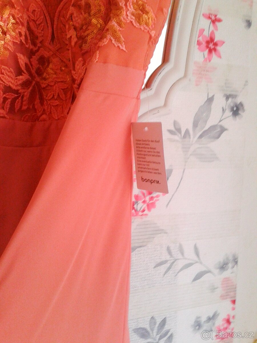 Krásné společenské šaty 44 - 10