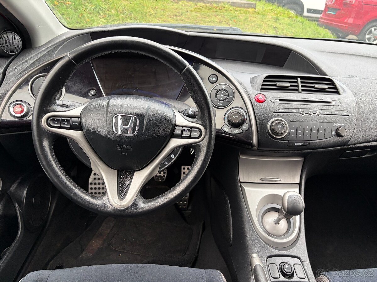 Honda Civic 1.8 Sport VTEC 103 kW NOVÁ STK+ME - 10
