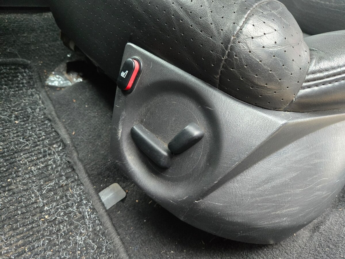 Ford Cougar 2.5 V6 - 10