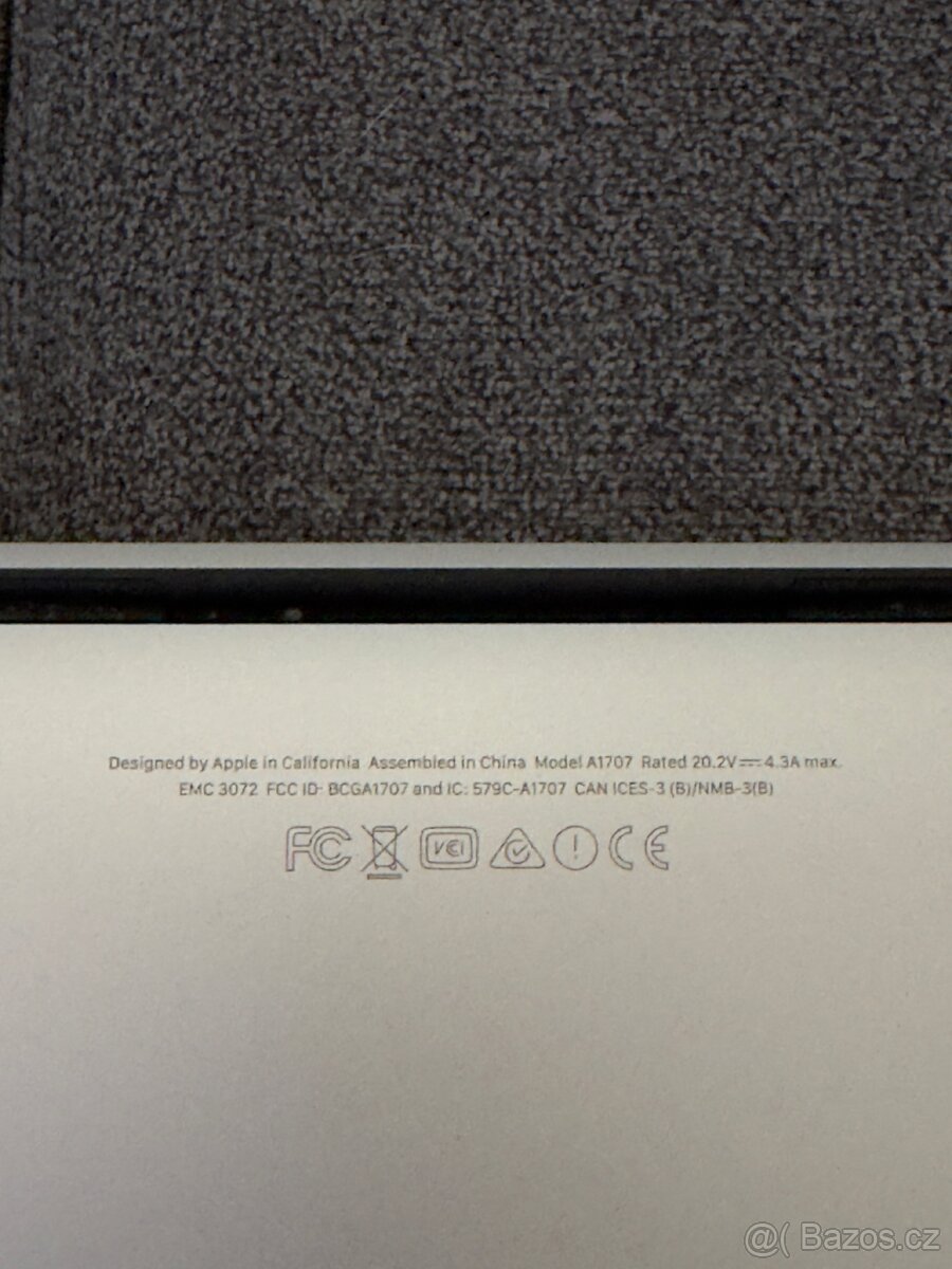 Macbook pro 15" 2016 core i7 250GB SSD 16GB RAM - 10