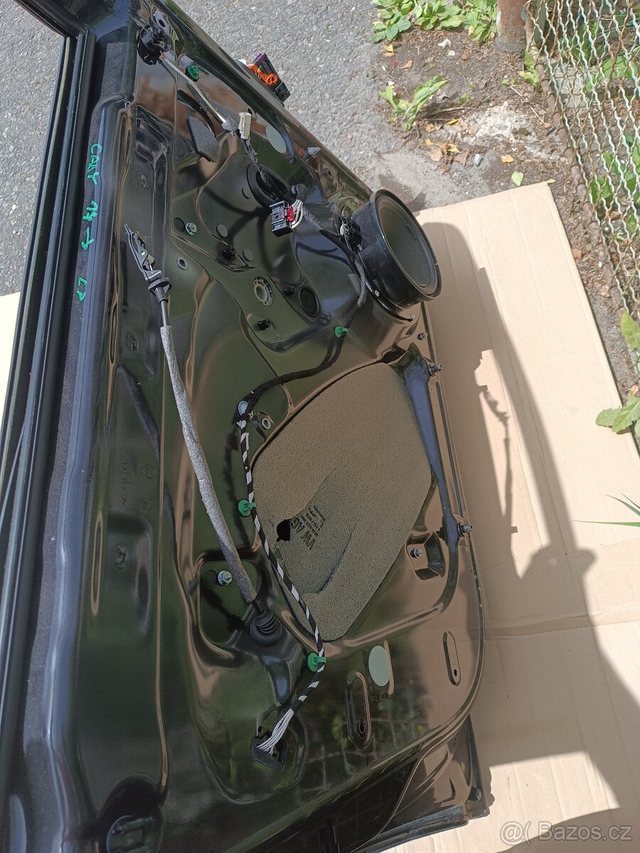 VW Caddy Maxi - boční dveře, šoupačky, zpětné zrcátko - 10