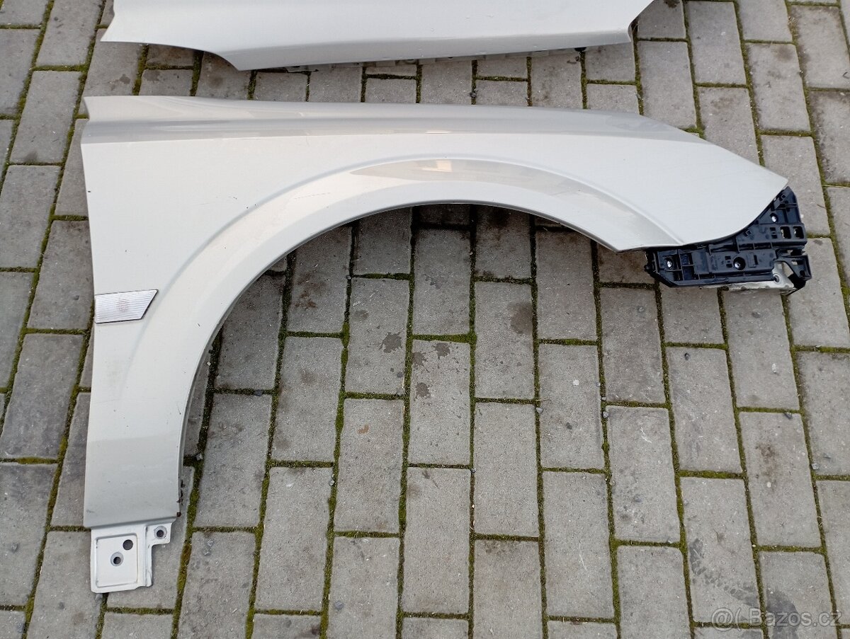 Přední blatníky Opel Vectra facelift 2008 - 10