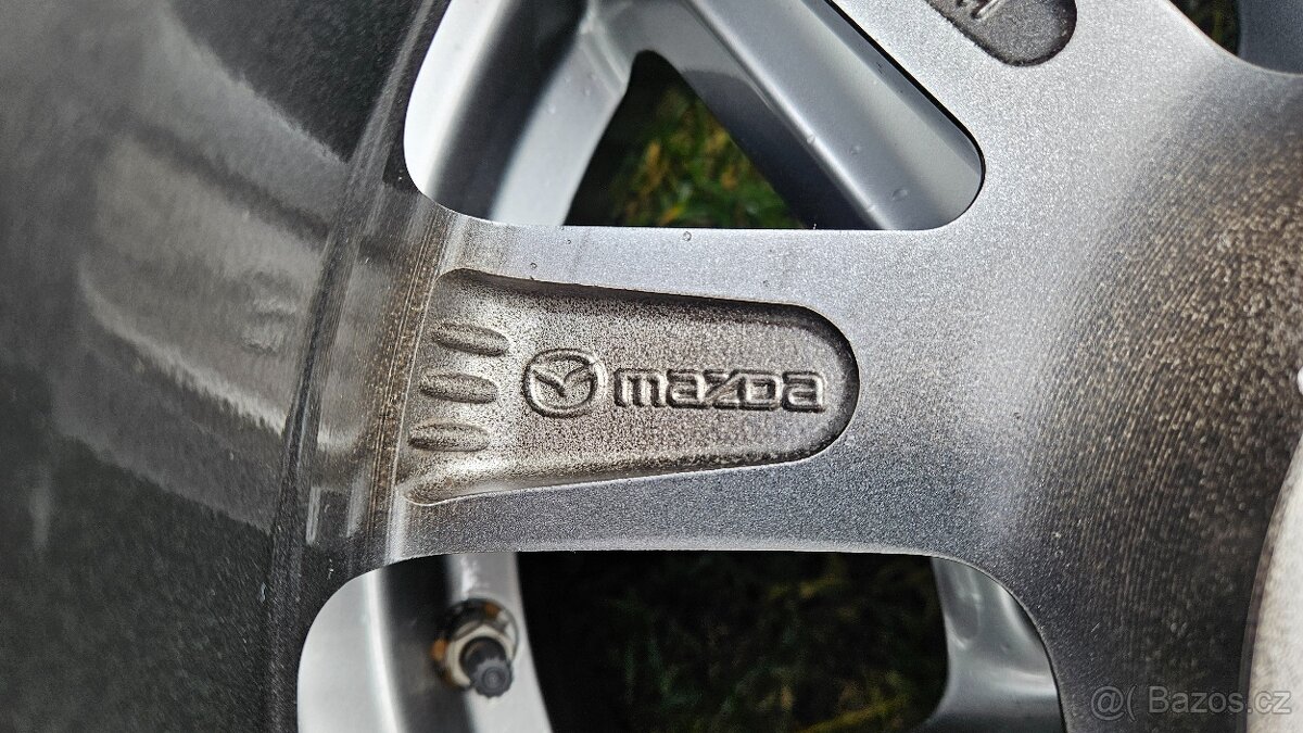 Mazda 3 zimní pneumatiky 205/60R16 elektrony 6,5Jx16 5x114,3 - 10