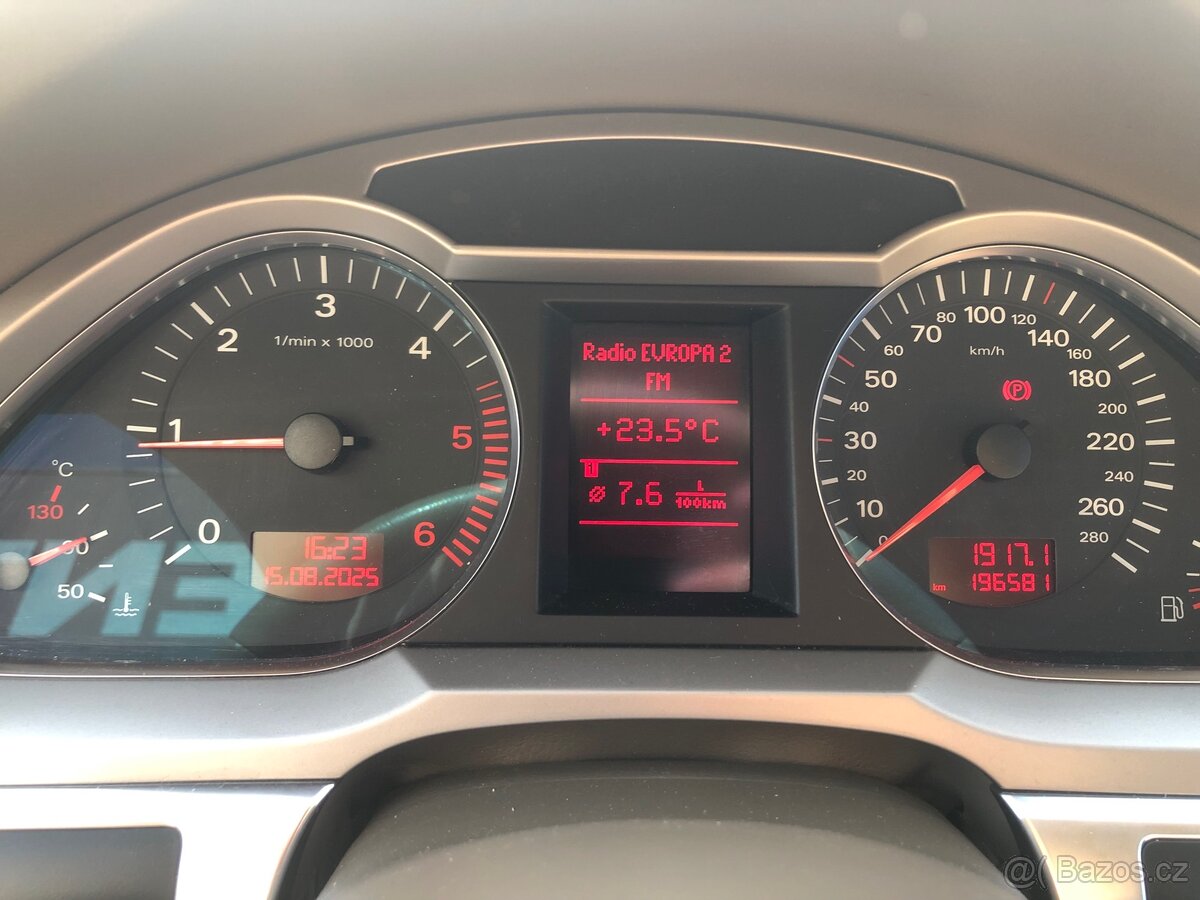Audi A6 2.0 TDi - 10