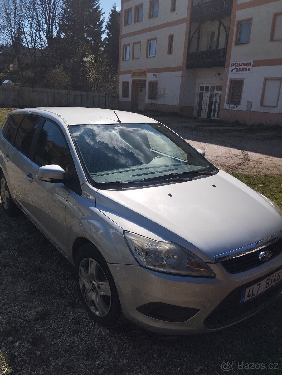 Ford Focus 2.0tdci r.v 2010 - 10