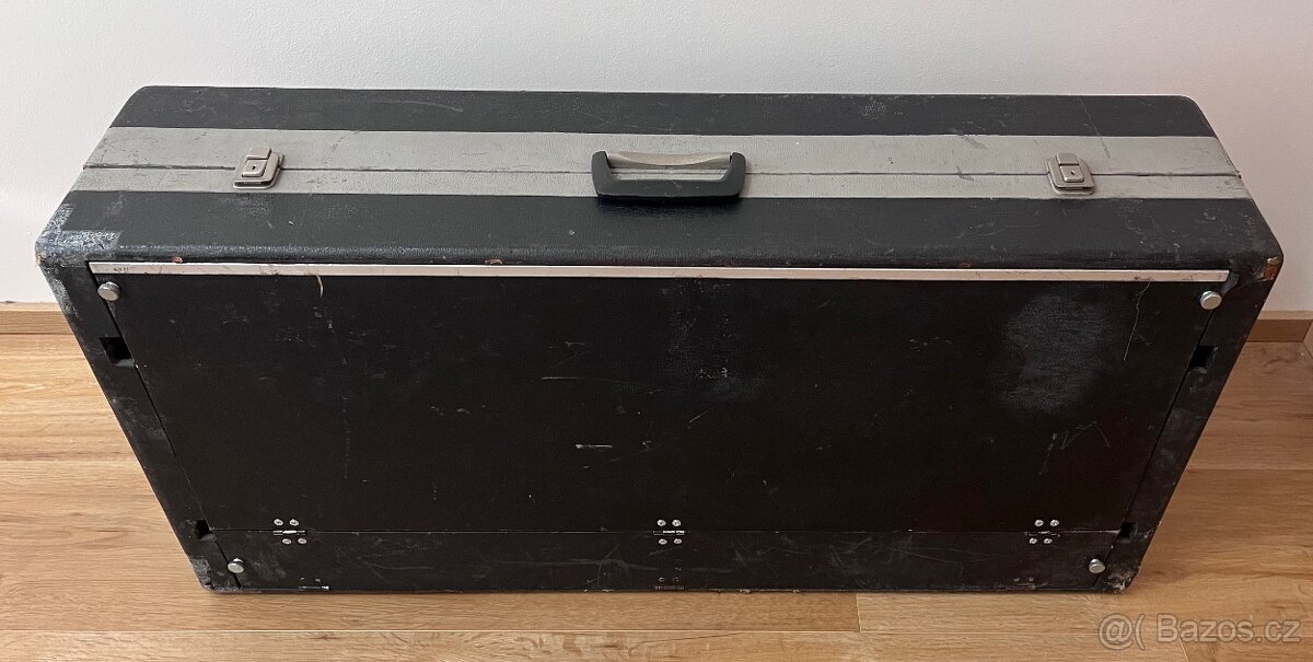 Farfisa Compact Combo Organ - 10